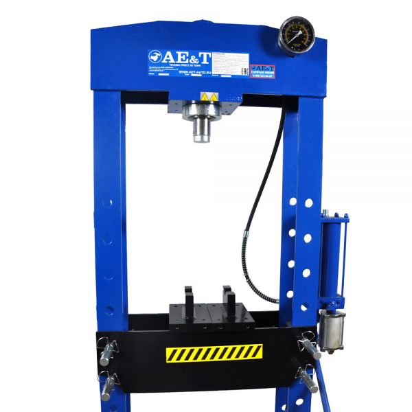 Пресс пневмогидравлический ручной 30 тонн Ae&T T61230A, напольный, гаражный